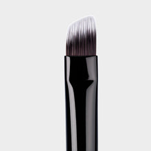 Shop JOJAXS Precision Angled Liner Brush Womens & Mens Luxury Fashion & Designer Accessories on Jackson JoJaxs® Official US Site. - JoJaxs.com