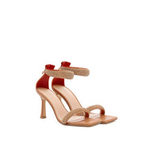 JoJaxs Stones Patent Leather Heeled Pump