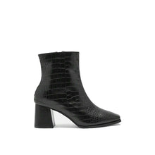 JoJaxs Crocodile Leather Heeled Ankle Boot