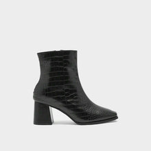 JoJaxs Crocodile Leather Heeled Ankle Boot