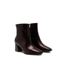 JoJaxs Crocodile Leather Heeled Ankle Boot
