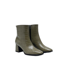 JoJaxs Crocodile Leather Heeled Ankle Boot